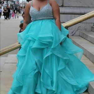 Prom dress/ballgown
